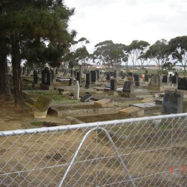1. Oorsig van Bredasdorp begraafplaas op die heuwel