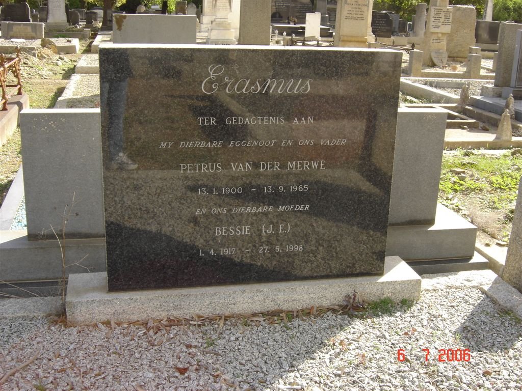ERASMUS Petrus van der Merwe 1900-1965 &amp; J. E. 1917-1998