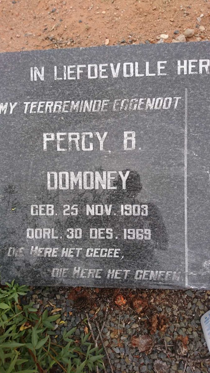 DOMONEY Percy B. 1903-1969 &amp; Susanna J. 1921-2003