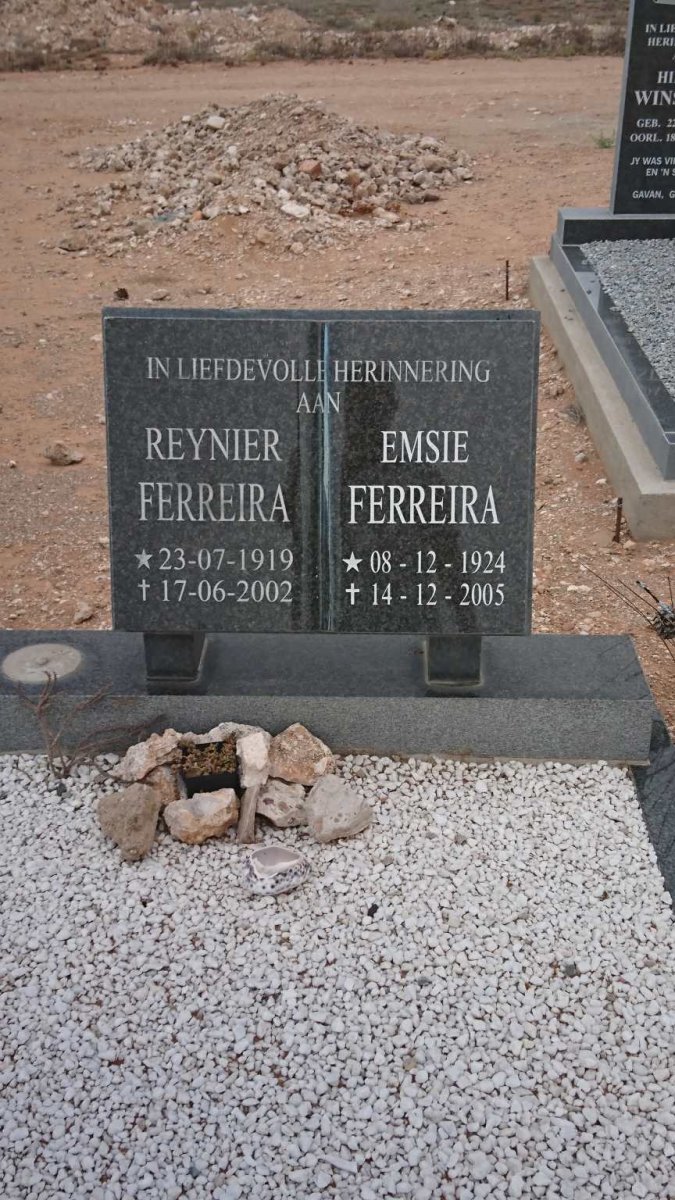 FERREIRA Reynier 1919-2002 &amp; Emsie 1924-2005