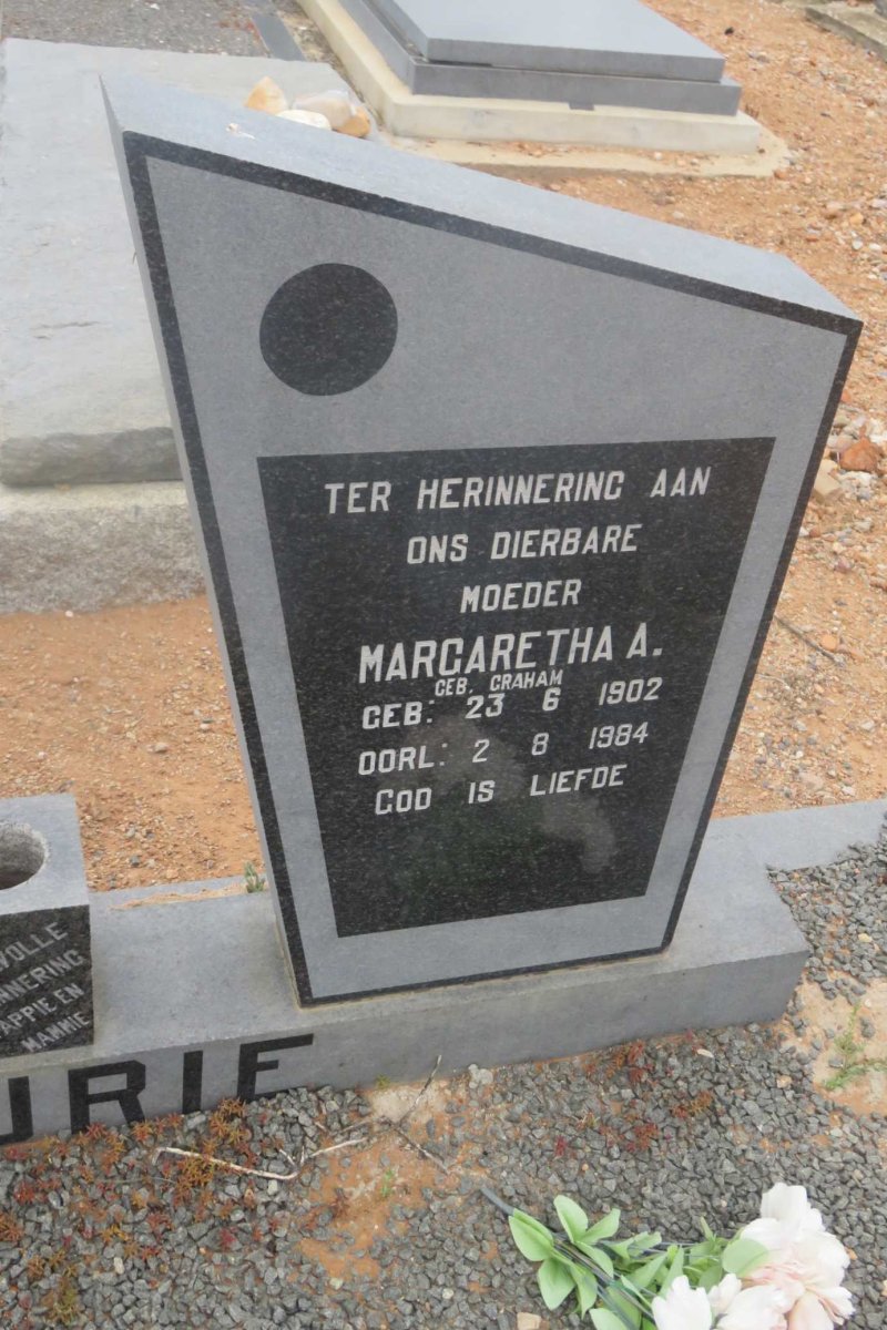 FOURIE Stephanus J. 1896-1972 &amp; Margaretha A. GRAHAM 1902-1984