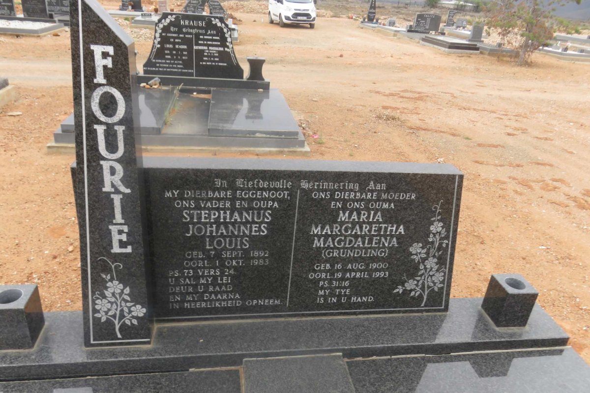 FOURIE Stephanus Johannes Louis 1892-1983 &amp; Maria Margaretha Magdalena GRUNDLING 1900-1993