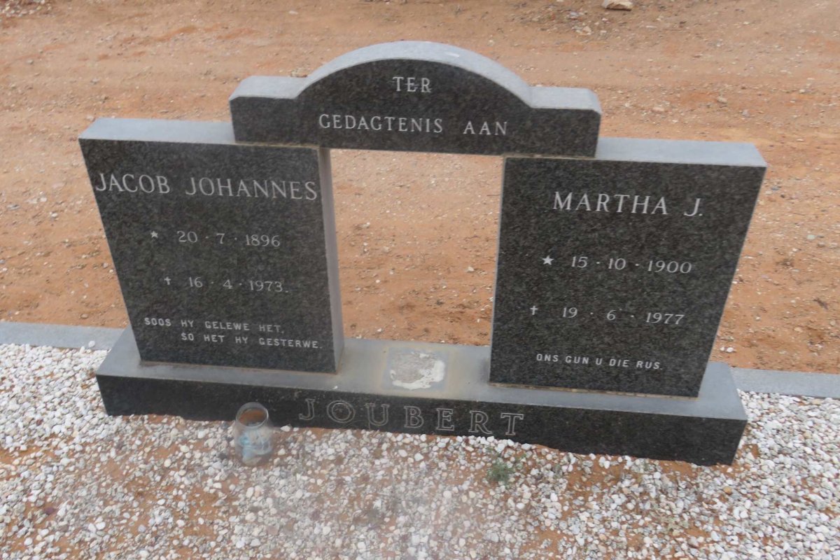 JOUBERT Jacob Johannes 1896-1973 &amp; Martha J. 1900-1977