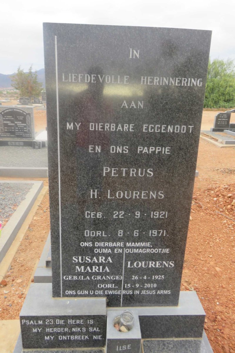 LOURENS Petrus H. 1921-1971 &amp; Susara Maria LA GRANGE 1925-2010
