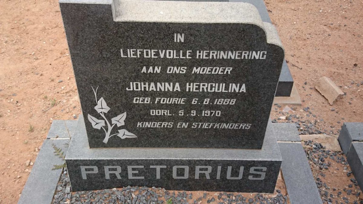 PRETORIUS Johanna Herculina nee FOURIE 1888-1970