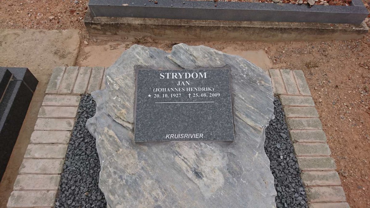 STRYDOM Johannes Hendrik 1927-2009