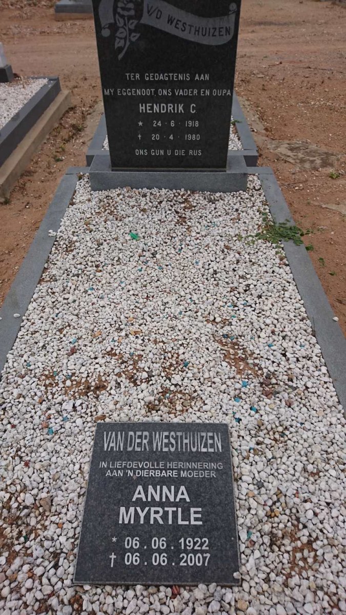 WESTHUIZEN Hendrik C., van der 1918-1980 &amp; Anna Myrtle 1922-2007