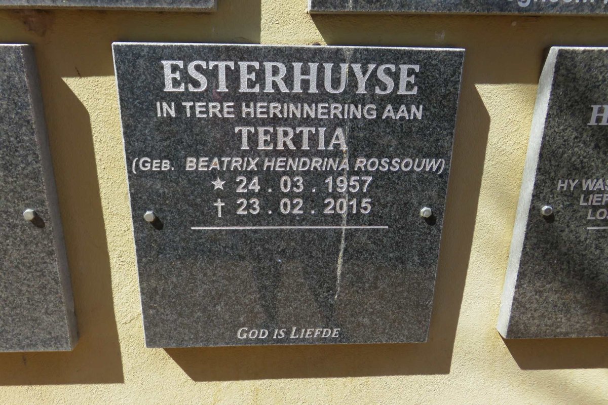 ESTERHUYSE Beatrix Hendrina nee ROSSOUW 1957-2015