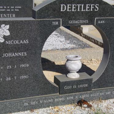DEETLEFS Nicolaas Johannes 1909-1990 &amp; Martha Maria SYMINGTON 1908-1978