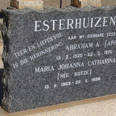 ESTERHUIZEN Abraham A. 1920-1970 &amp; Maria Johanna Catharina KOTZE 1903-1986