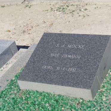 MOCKE S.J. nee ZIKMANN -1981