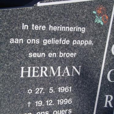 MOORE Harry 1936-2003 &amp; Julia 19?5- :: MOORE Herman 1961-1996 