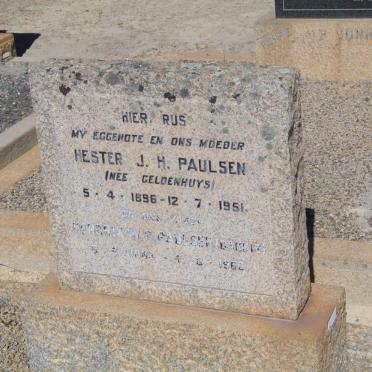 PAULSEN Hendrik W.C. 1883-1963 &amp; Hester J.H. GELDENHUYS 1896-1951