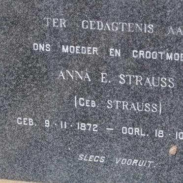 STRAUSS Anna E. nee STRAUSS 1872-1968