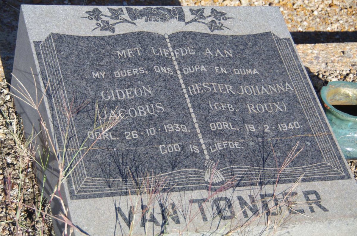 TONDER Gideon Jacobus, van -1939 &amp; Hester Johanna ROUX -1940