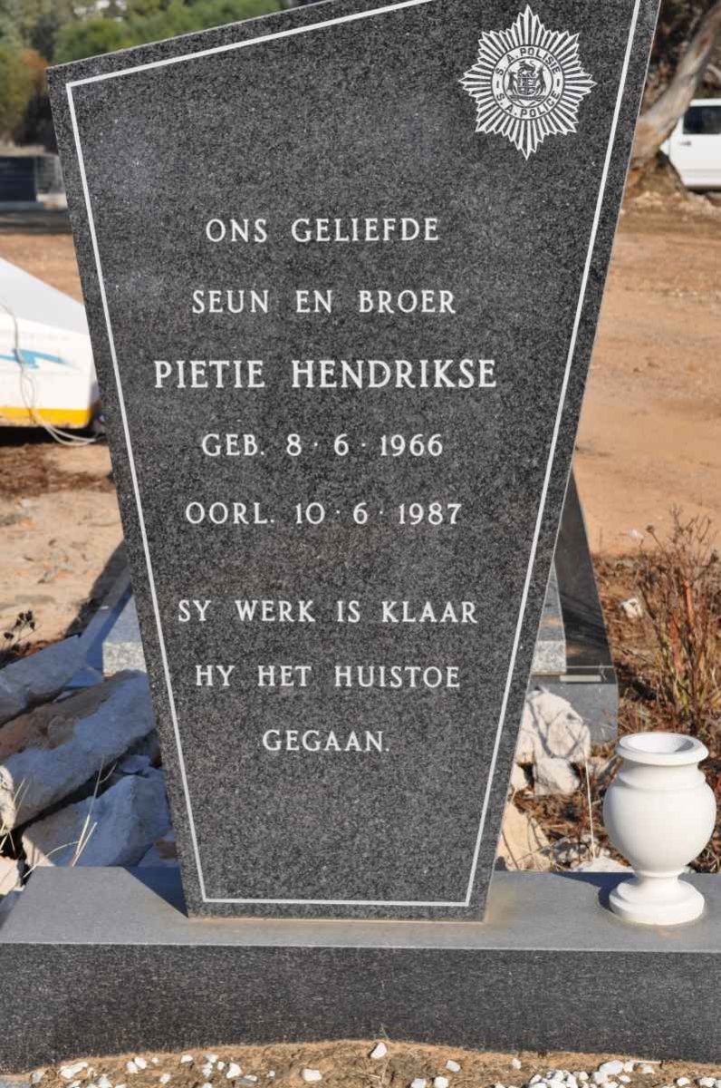 HENDRIKSE Pietie 1966-1987