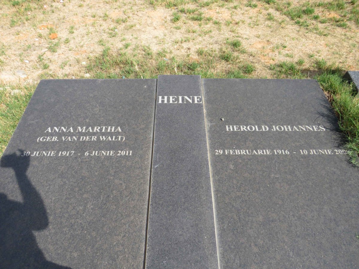 HEINE Herold Johannes 1916-2008 & Anna Martha VAN DER WALT 1917-2011