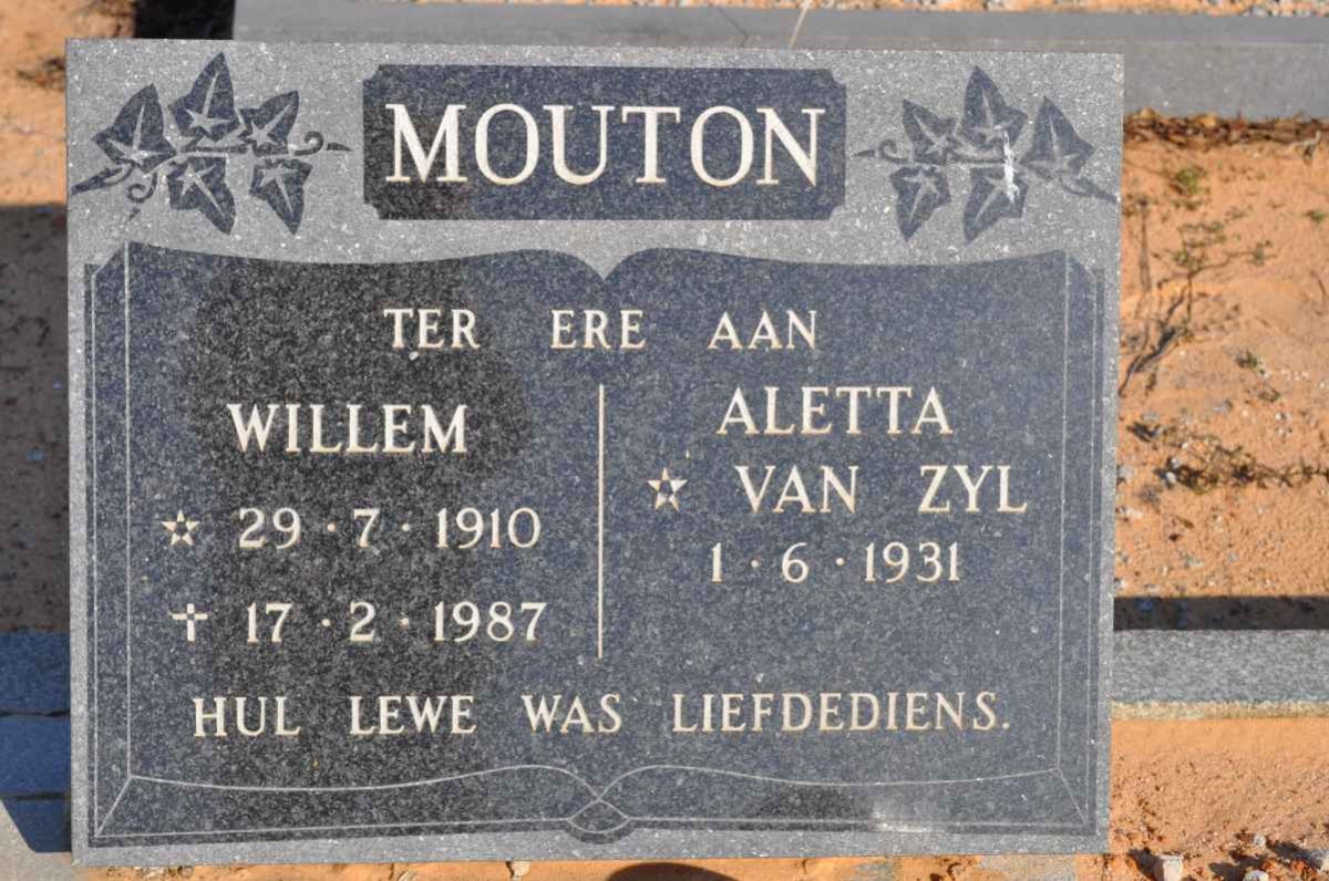 MOUTON Willem 1910-1987 &amp; Aletta VAN ZYL 1931-