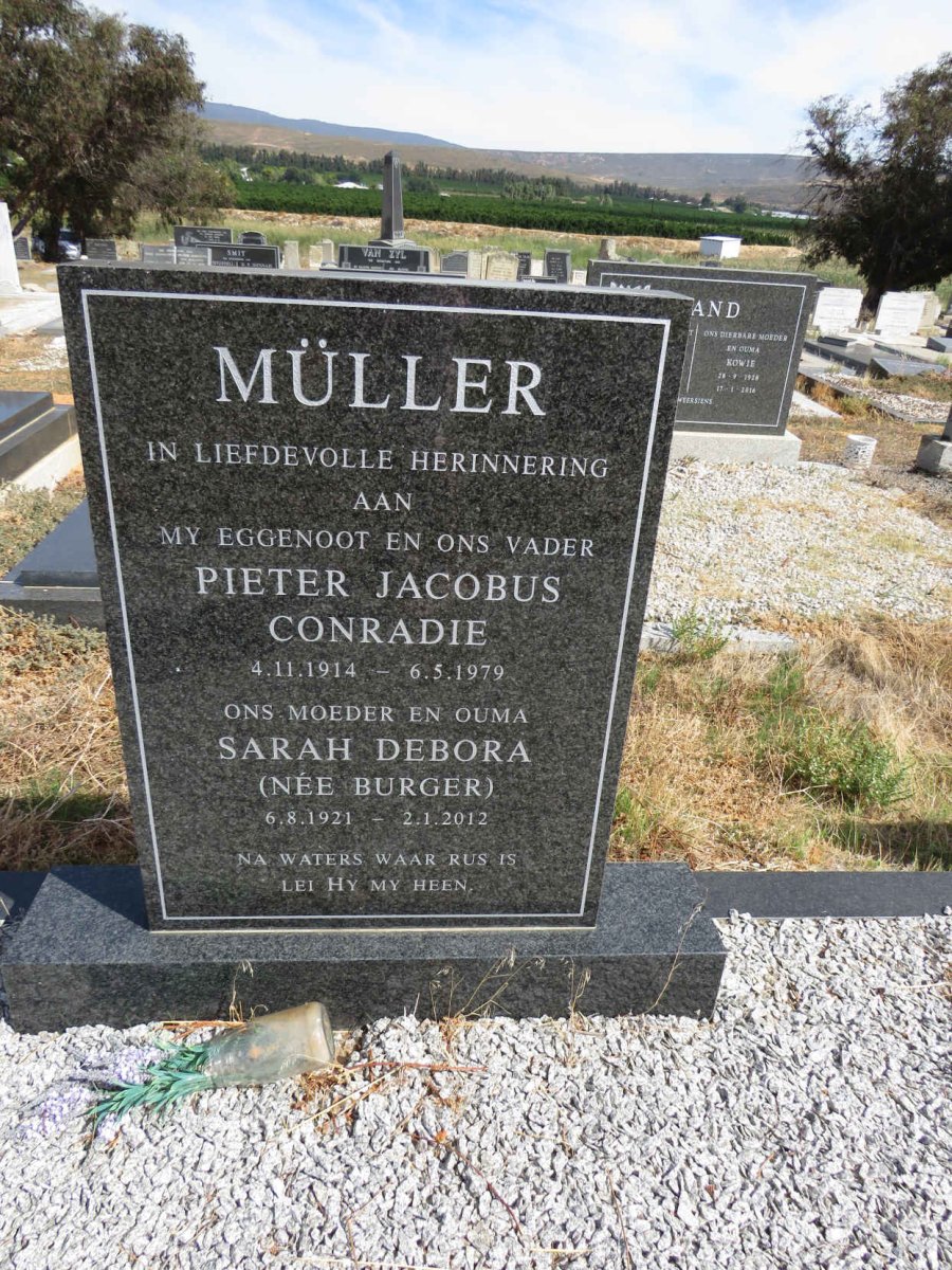 MULLER Pieter Jacobus Conradie 1914-1979 & Sarah Debora BURGER 1921-2012
