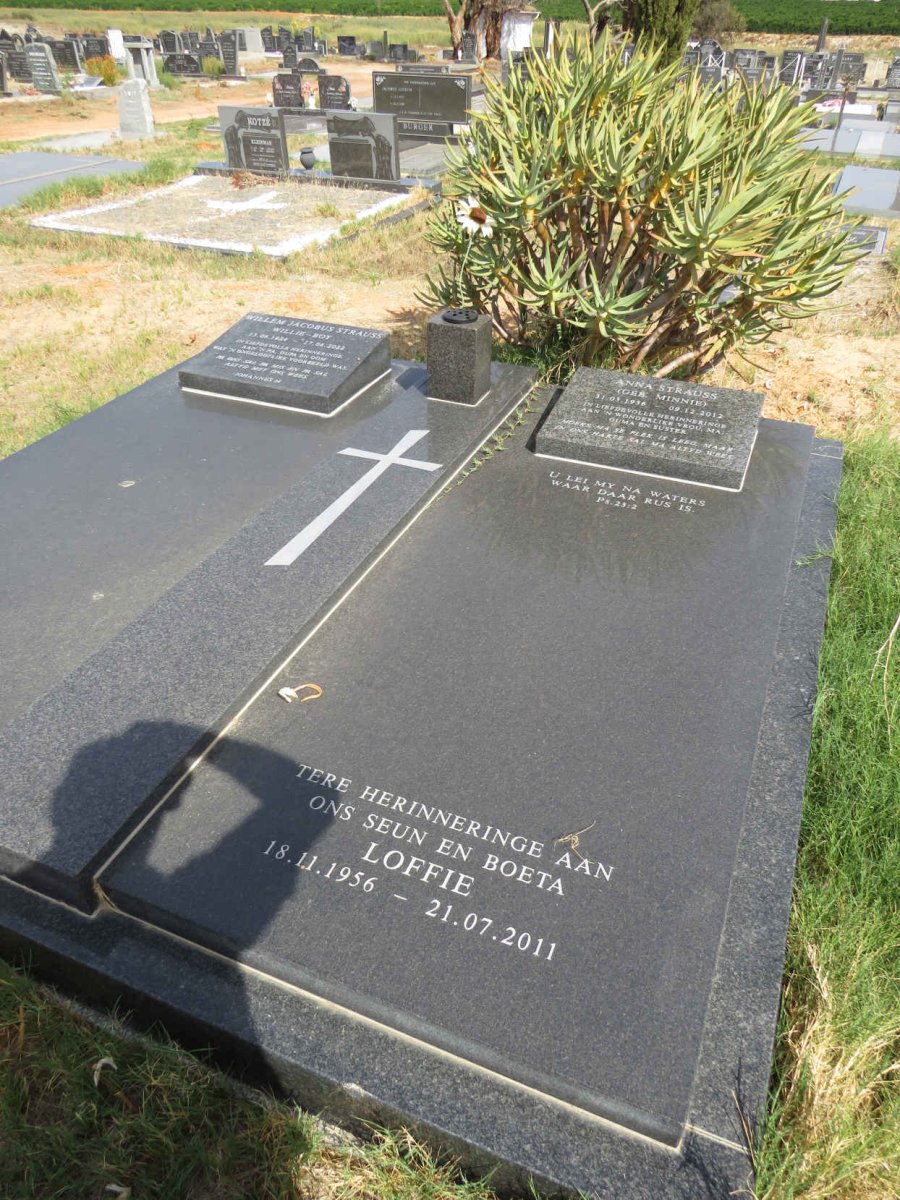 STRAUSS Willem Jacobus 1924-2022 & Anna MINNIE 1936-2012 :: STRAUS Loffie 1956-2011_1