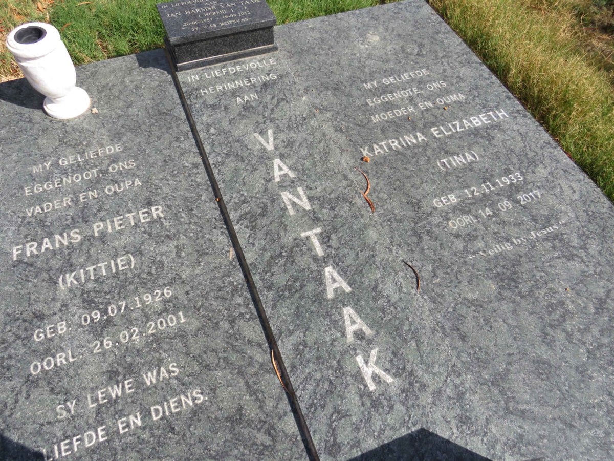 TAAK Frans Pieter, van 1926-2001 & Katrina Elizabeth 1933-2017
