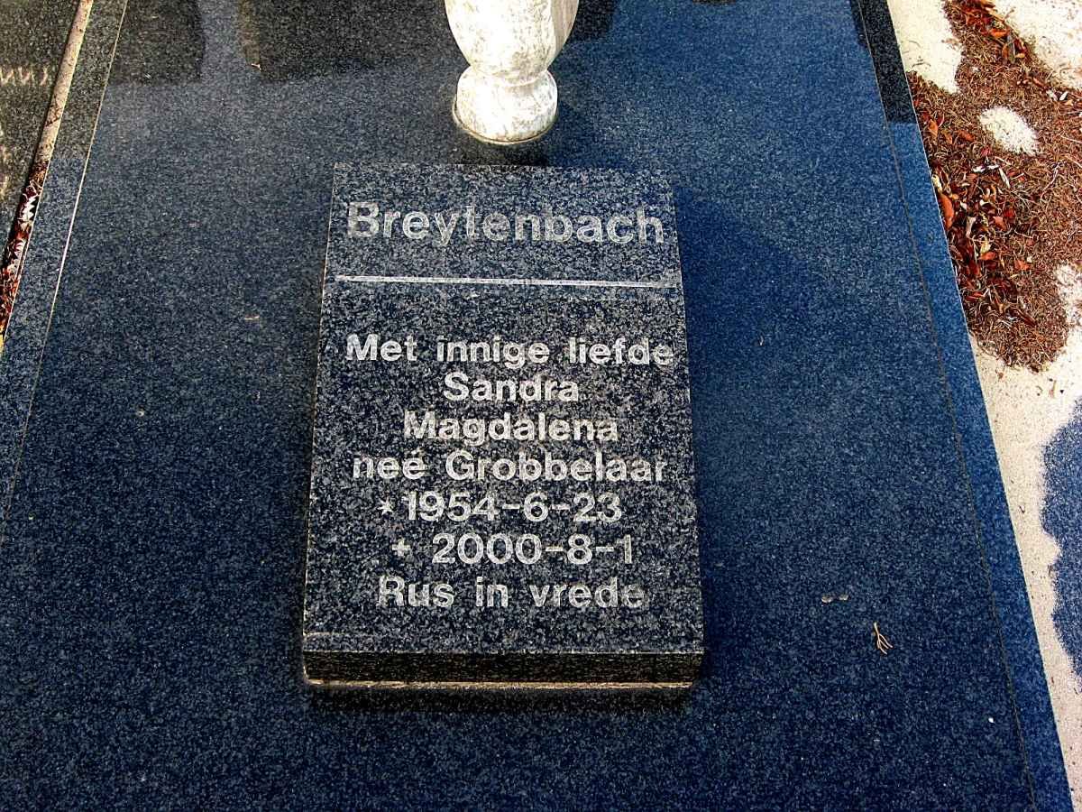 BREYTENBACH Magdalena nee GROBBELAAR 1954-2000