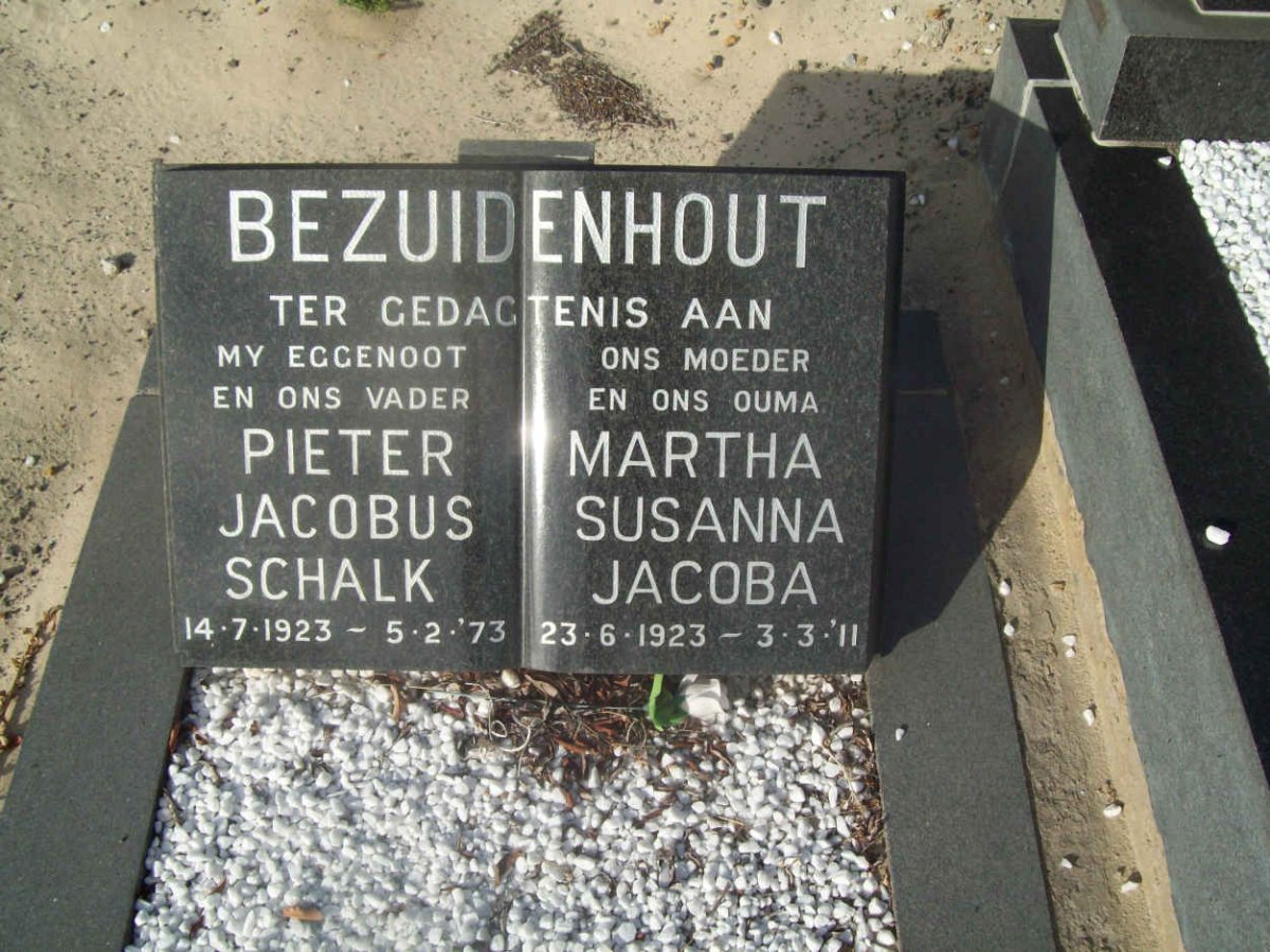 BEZUIDENHOUT Pieter Jacobus Schalk 1923-1973 &amp; Martha Susanna Jacoba 1923-2011