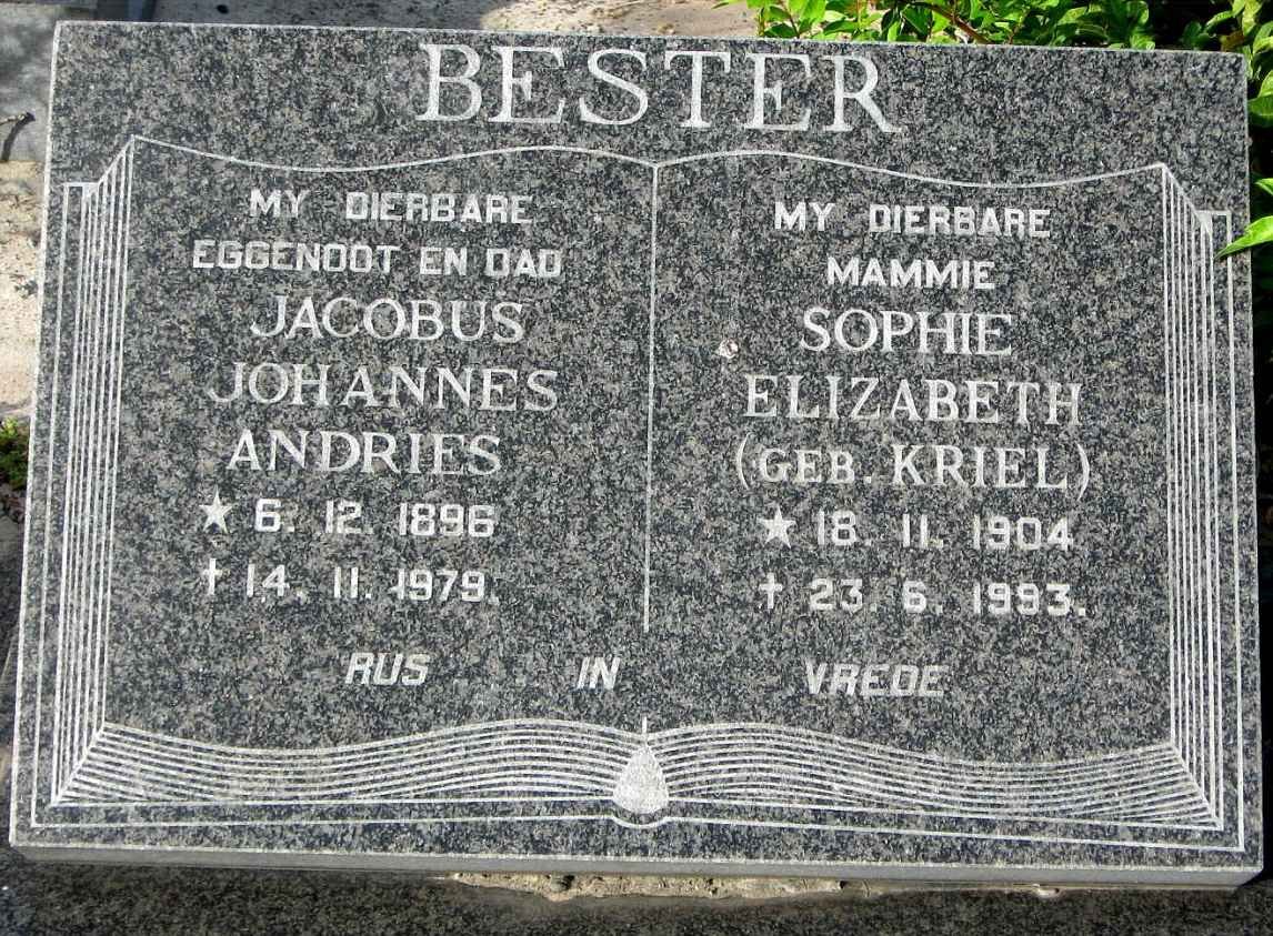BESTER Johannes Andries 1896-1979 &amp; Sophie Elizabeth KRIEL 1904-1993