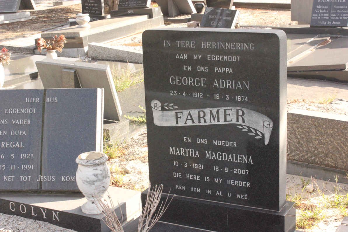 FARMER George Adrian 1912-1974 &amp; Martha Magdalena 1921-2007