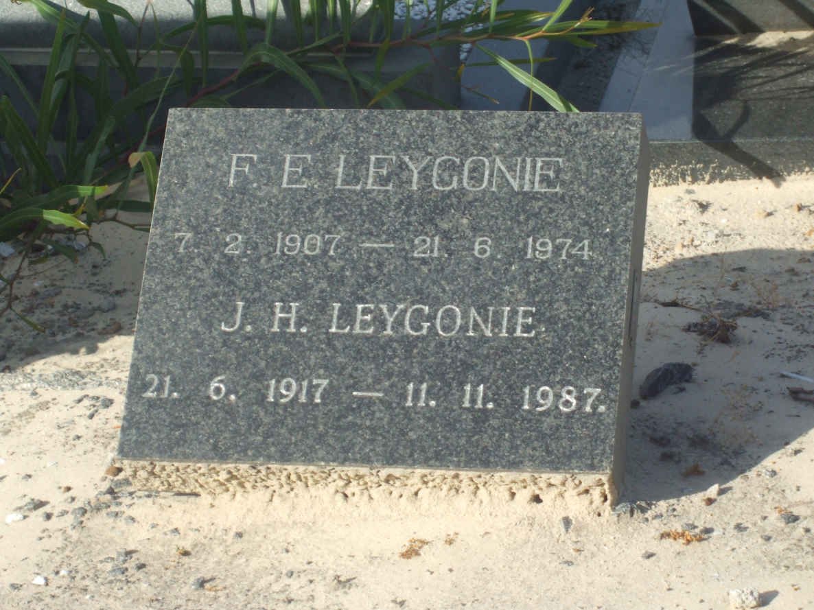 LEYGONIE F.E. 1907-1974 &amp; J.H. 1917-1987