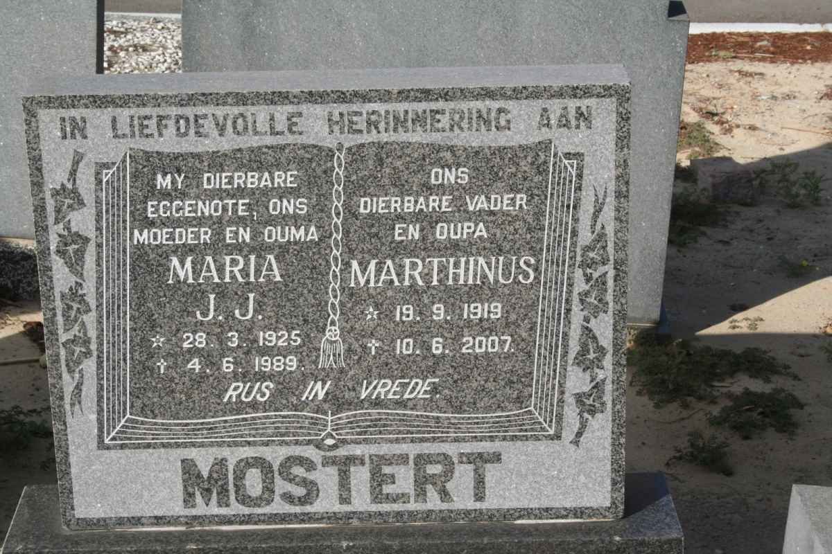 MOSTERT Marthinus 1919-2007 &amp; Maria J.J. 1925-1989