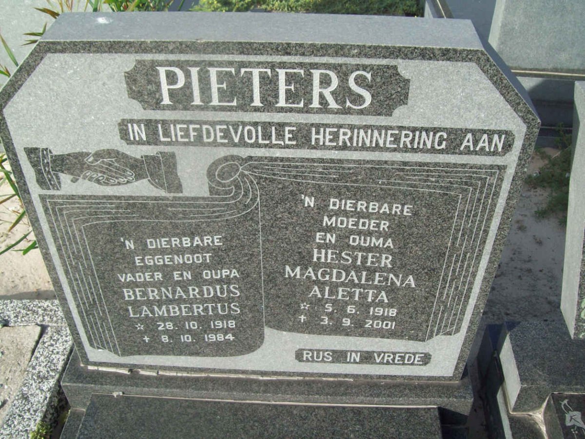 PIETERS Bernardus Lambertus 1918-1984 &amp; Hester Magdalena Aletta 1918-2001