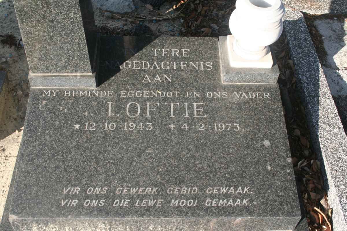 TUKKER Loftie 1943-1973