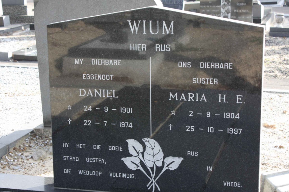 WIUM Daniel 1901-1974 &amp; Maria H.E. 1904-1997