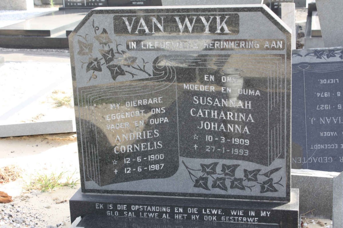 WYK Andries Cornelis, van 1900-1987 &amp; Susannah Catharina Johanna 1909-1993