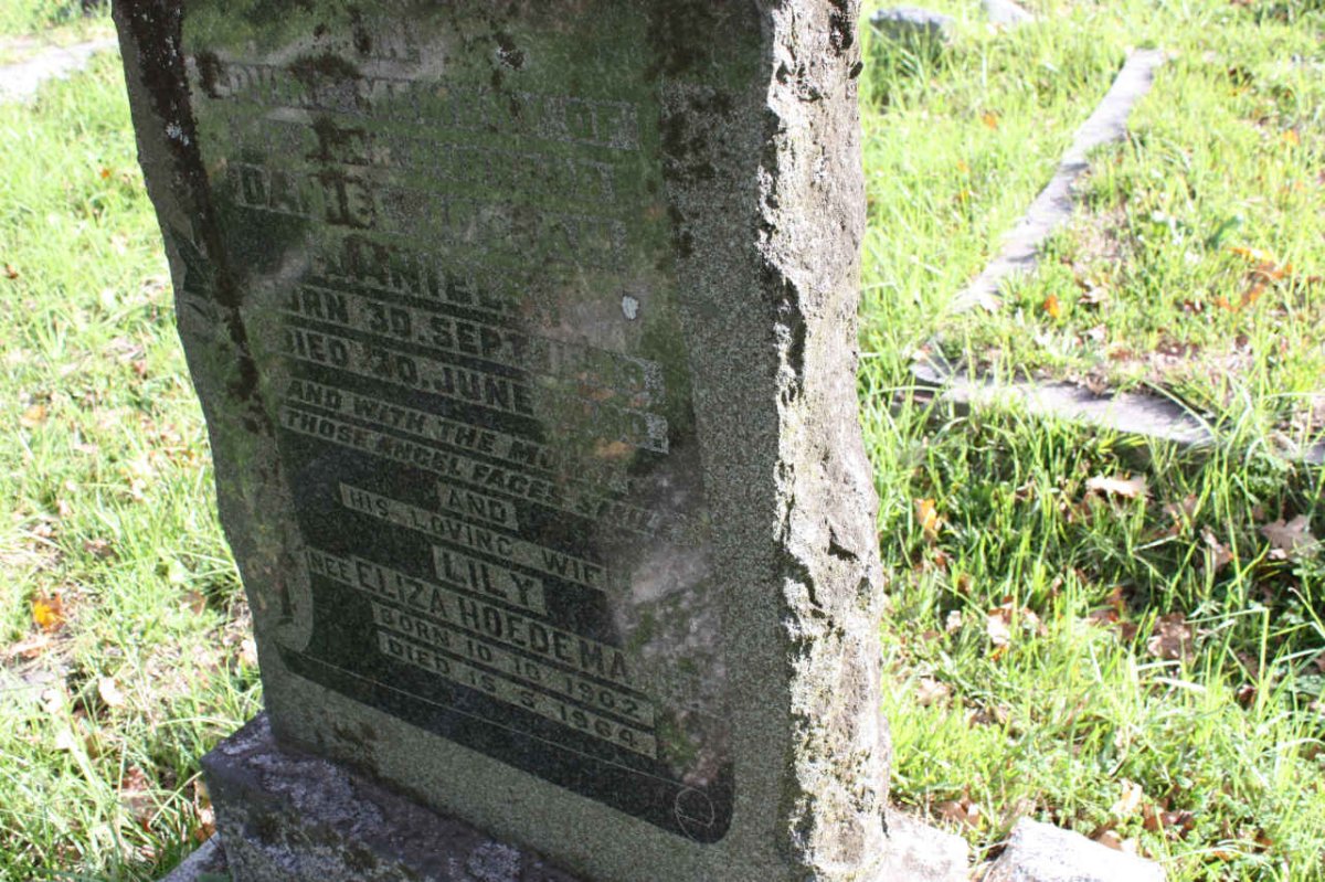 DANIELS Daniel Josiah 1898-1950 &amp; Eliza HOEDEMAKER 1902-1964