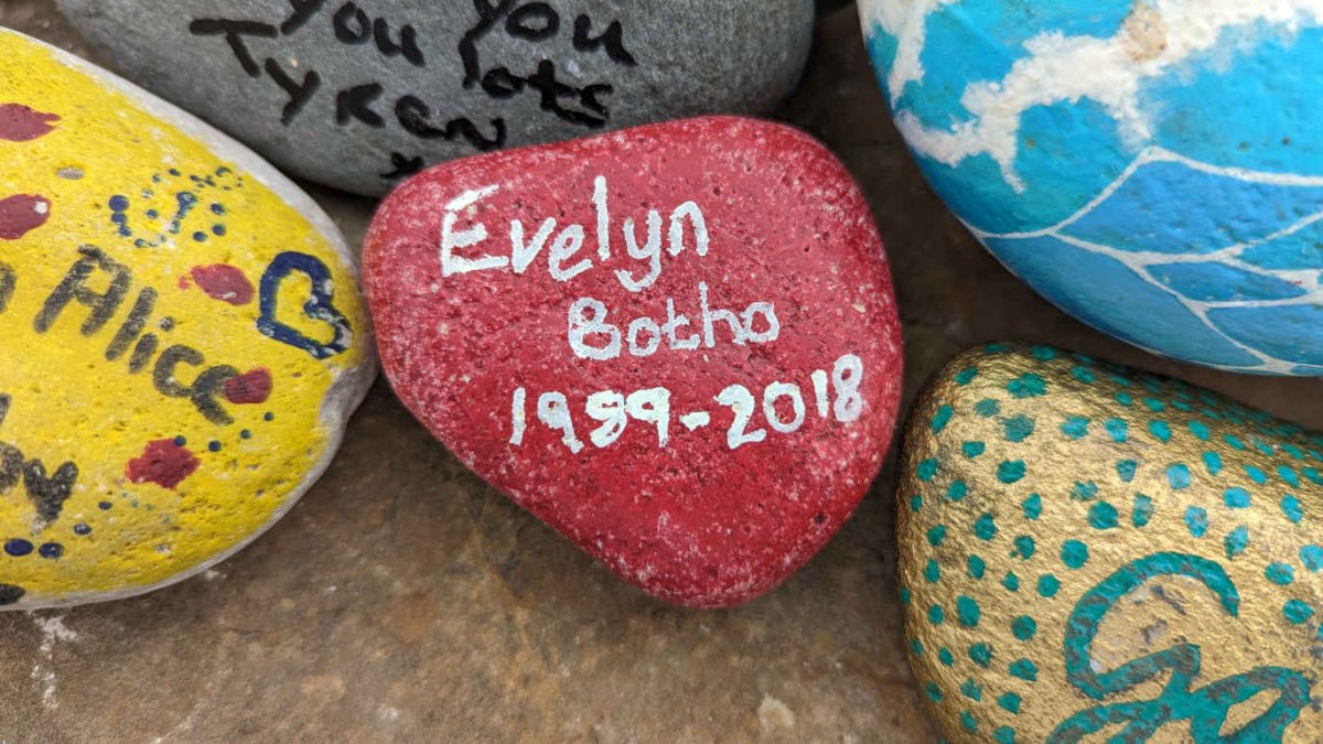 BOTHA Evelyn 1989-2018