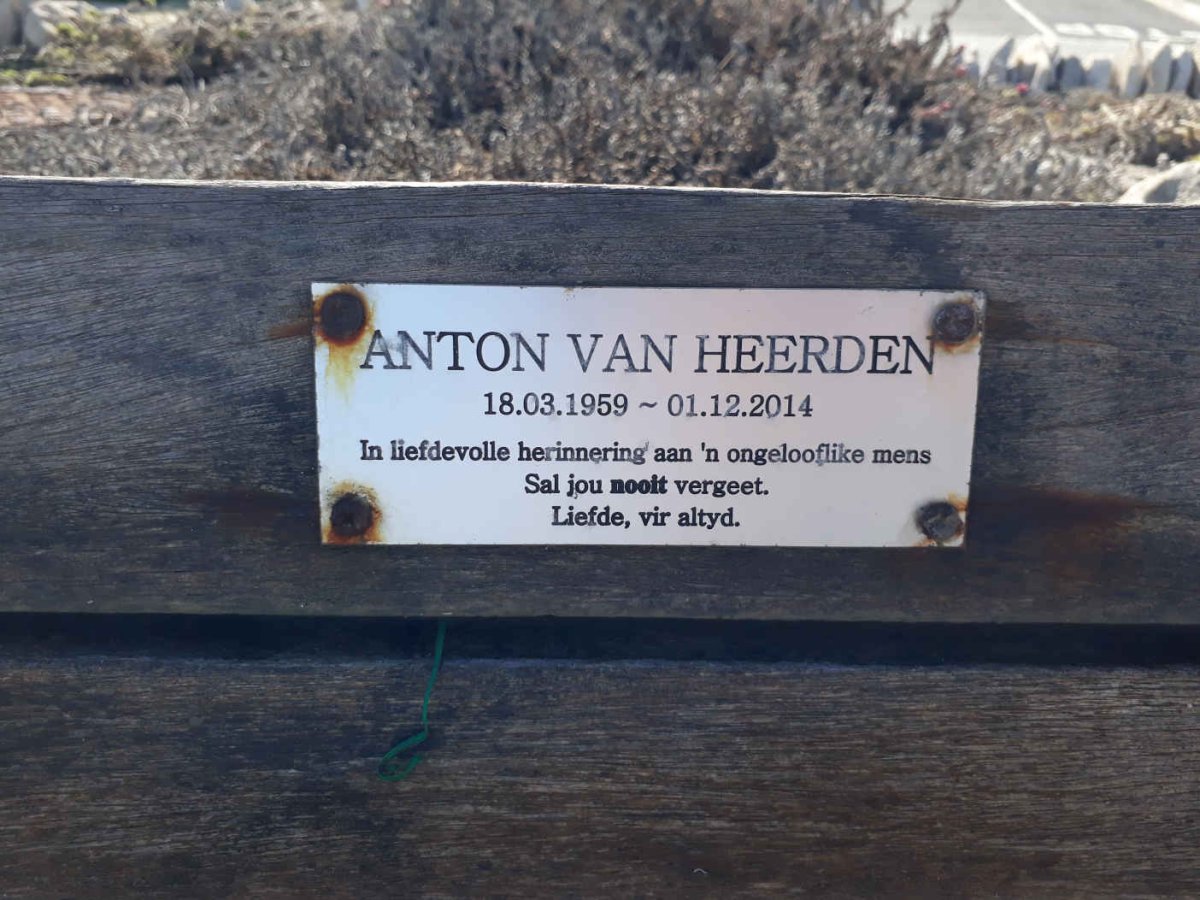 HEERDEN Anton, van 1959-2014