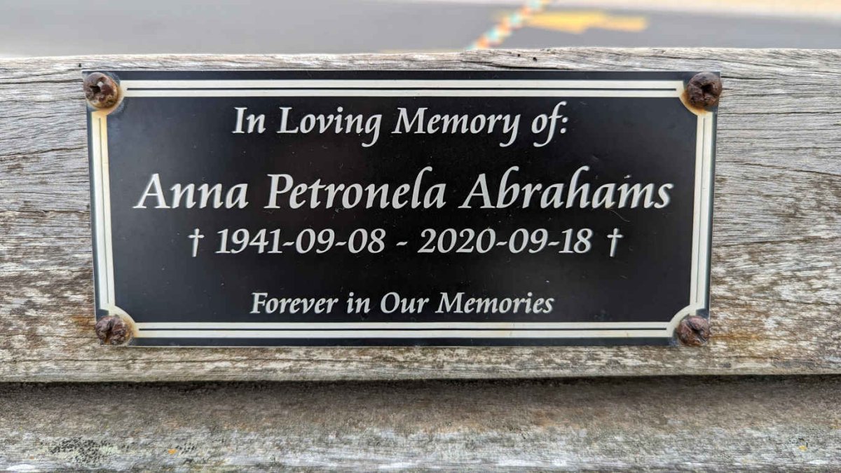 ABRAHAMS Anna Petronela 1941-2020