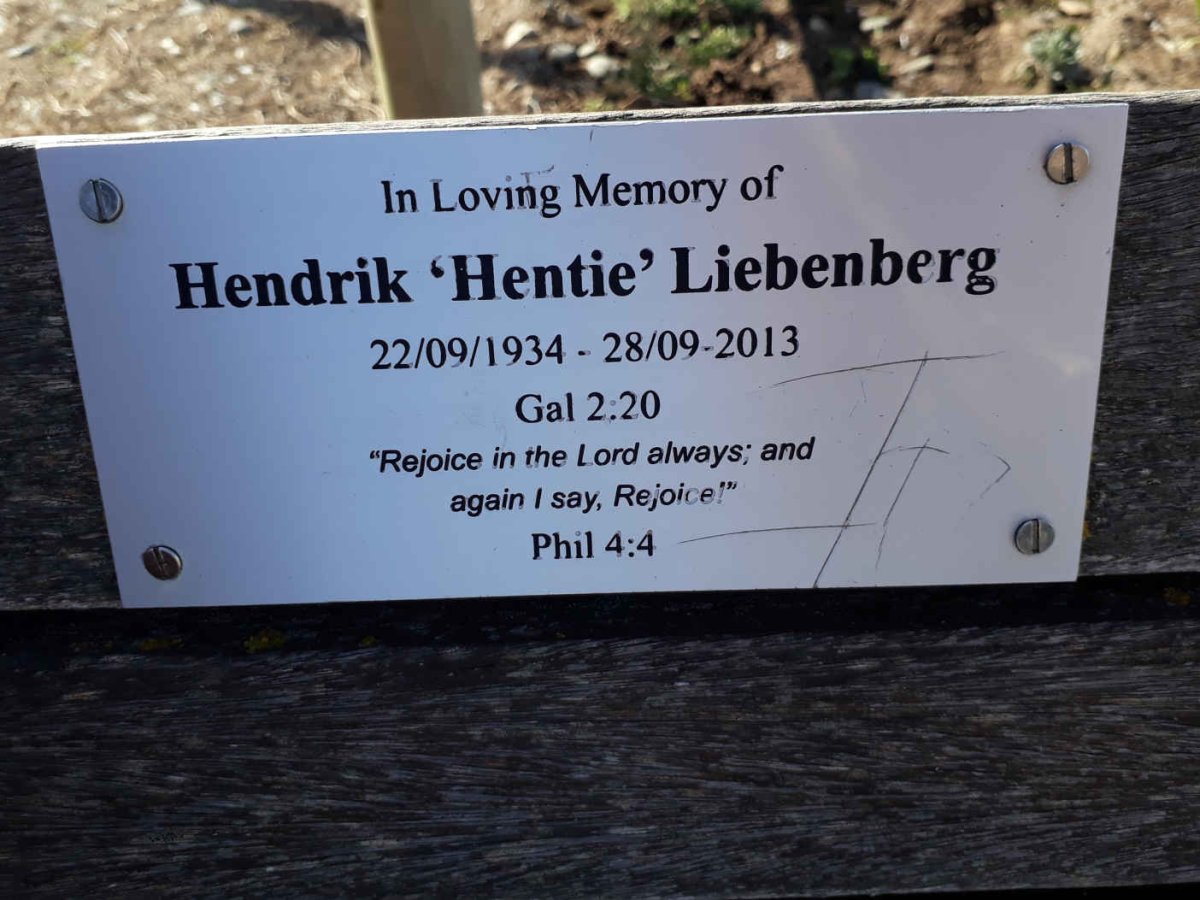 LIEBENBERG Hendrik 1934-2013