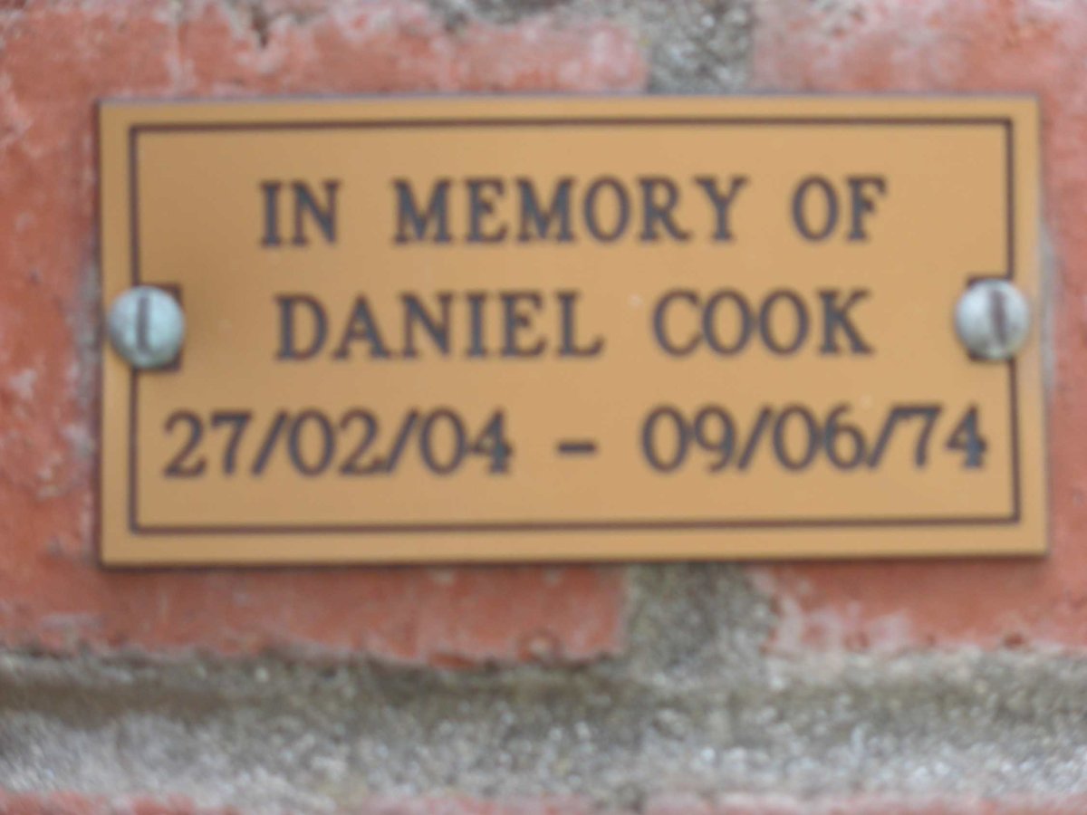 COOK Daniel 1904-1974