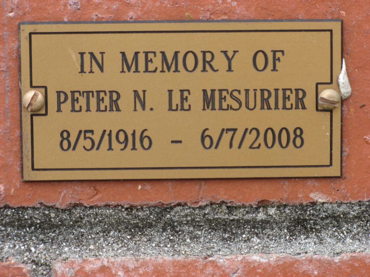 MESURIER Peter N., le 1916-2008