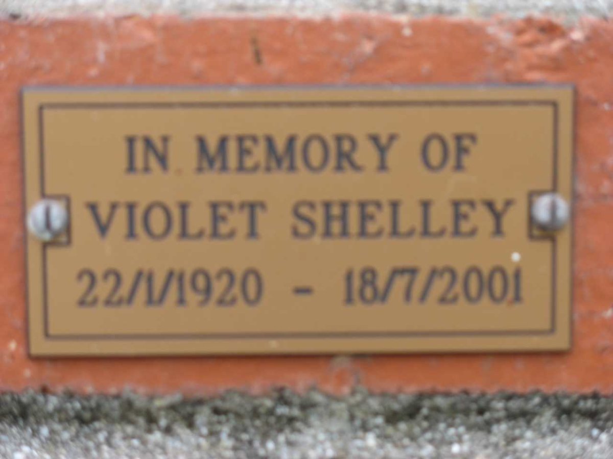 SHELLEY Violet 1920-2001