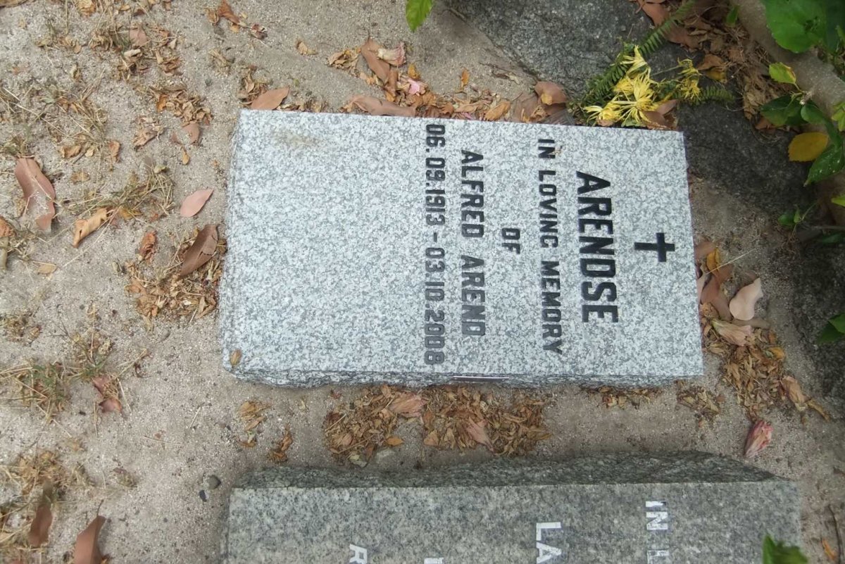 ARENDSE Alfred Arend 1913-2008
