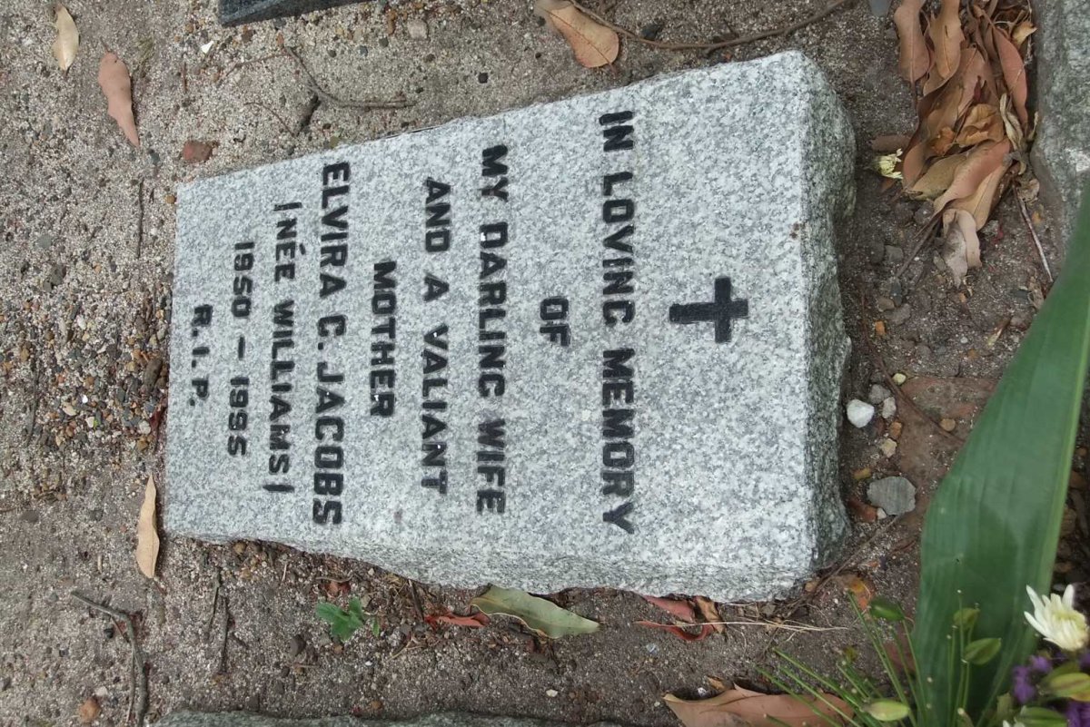 JACOBS Elvira C. nee WILLIAMS 1950-1995
