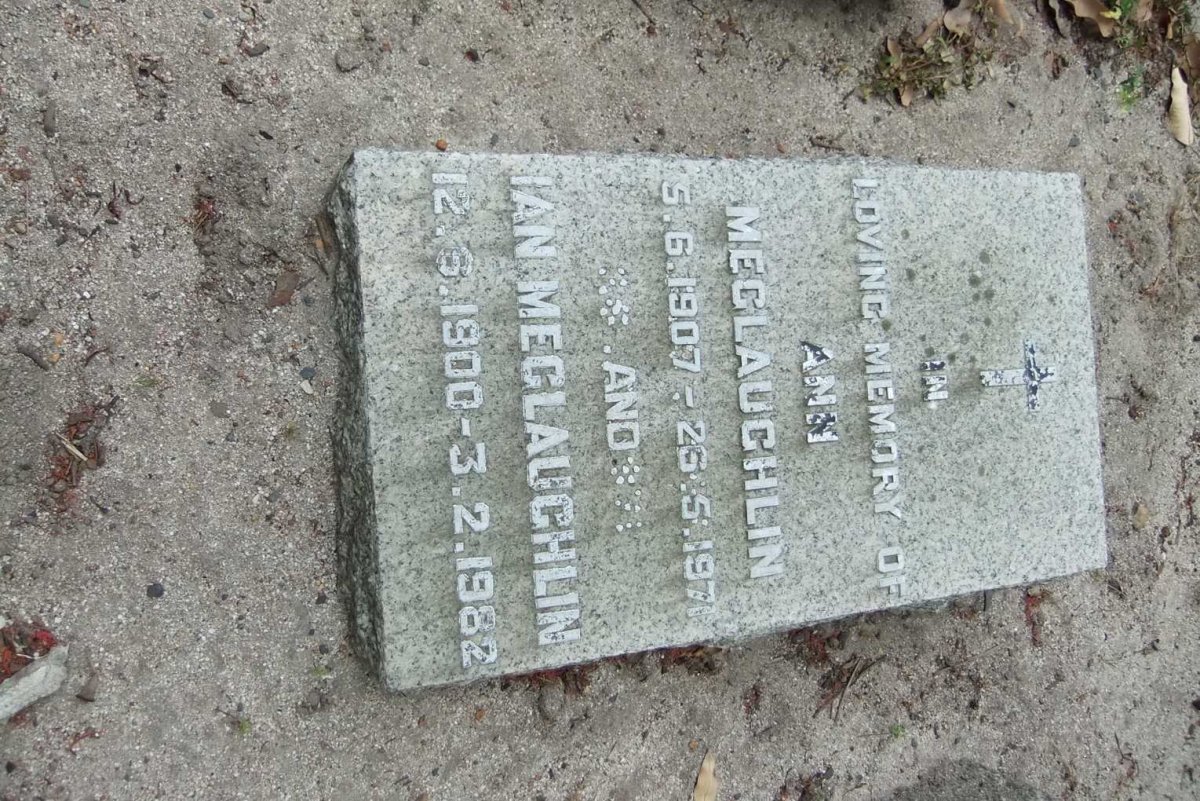 MEGLAUGHLIN Ian 1900-1982 &amp; Ann 1907-1971