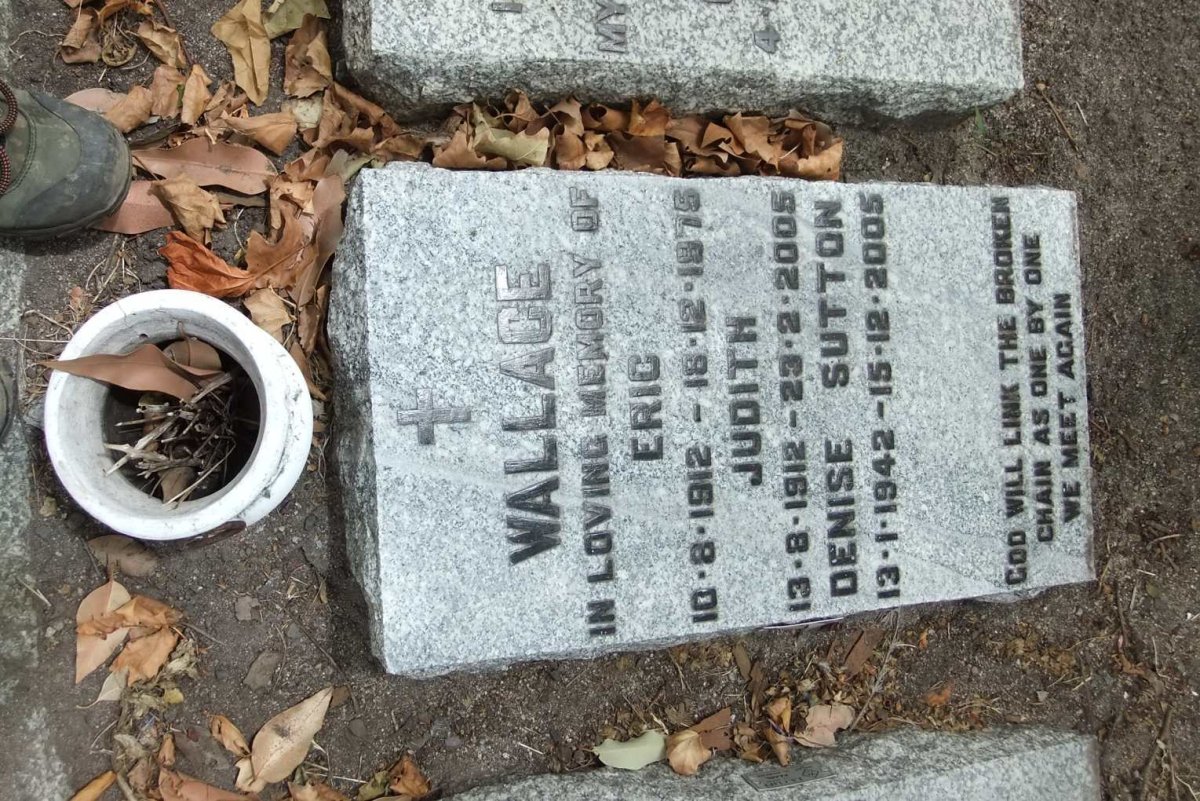 WALLACE Eric 1912-1975 &amp; Judith 1912-2005 :: SUTTON Denise 1942-2005