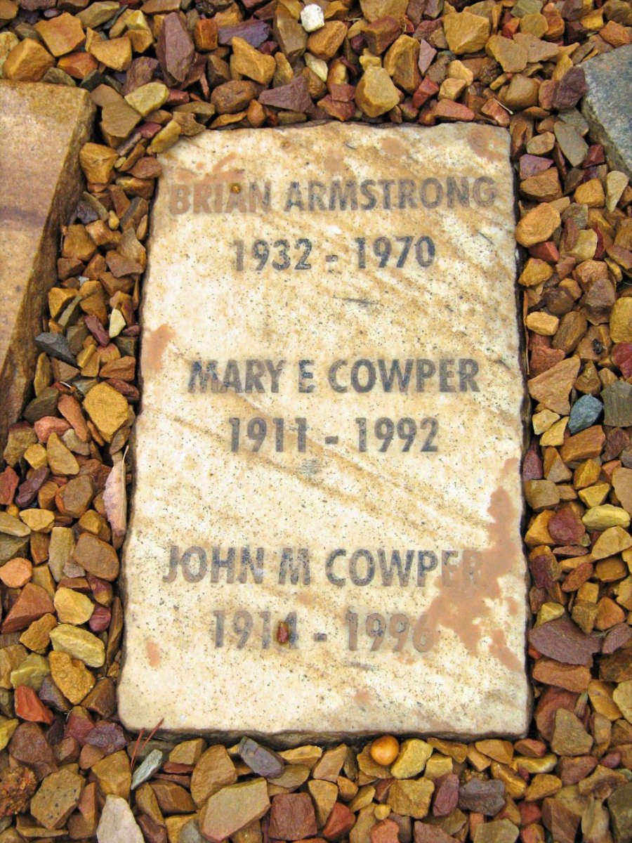 COWPER John M. 1911-1996 &amp; Mary E. 1911-1992 :: ARMSTRONG Brian 1932-1970