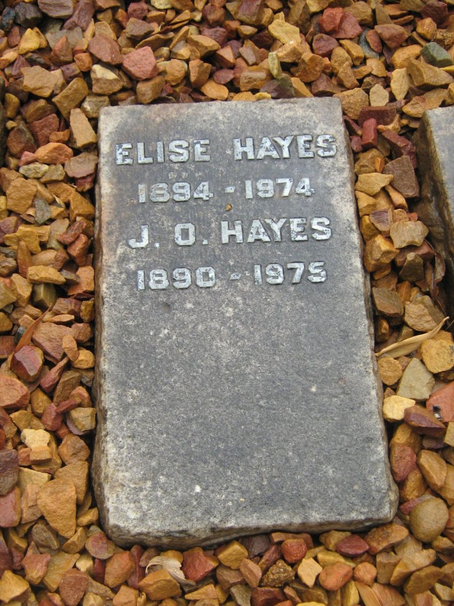 HAYES J.O. 1890-1975 &amp; Elise 1894-1974