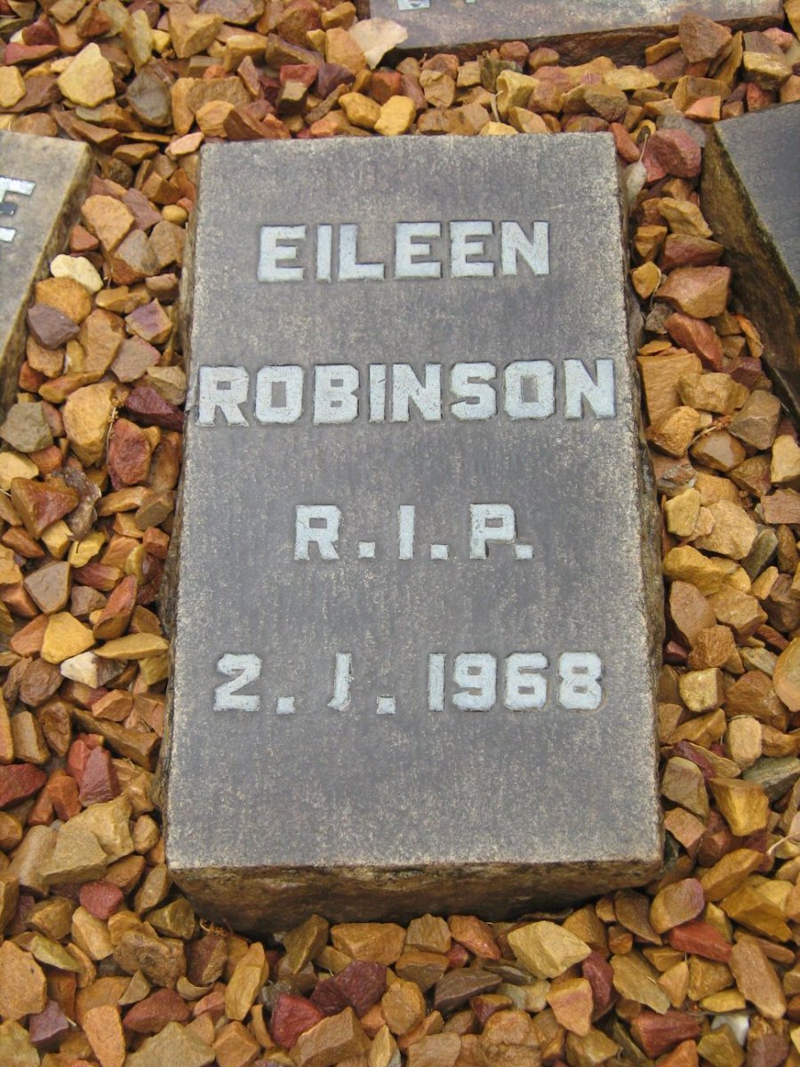 ROBINSON Eileen -1968